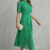 Carla | Vestido Elegante Midi de Renda