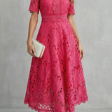 Carla | Vestido Elegante Midi de Renda