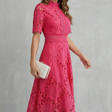 Carla | Vestido Elegante Midi de Renda