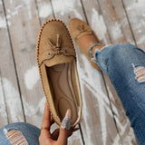 Nadine - Loafers Clássicos com Detalhe em Franja